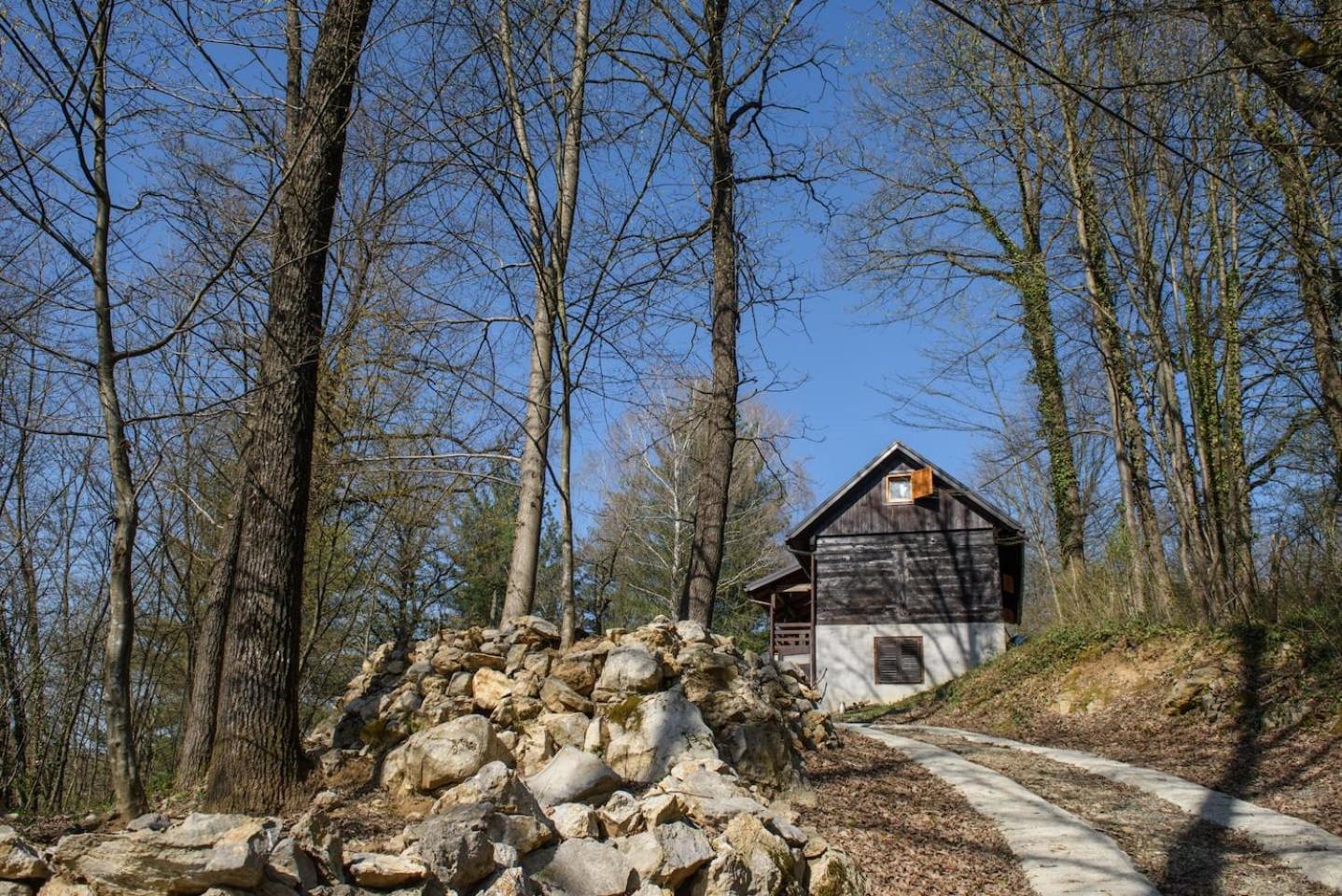 Wooden House Near The River Kupa Kamanje Exterior photo